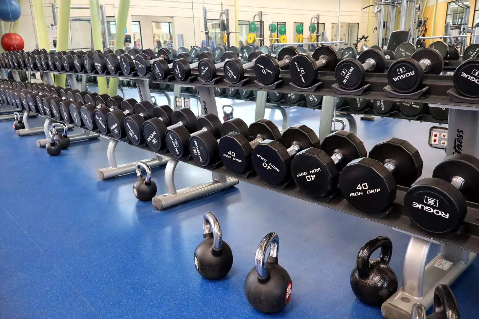 Pleasant Hill dumb bell rack and kettlebells